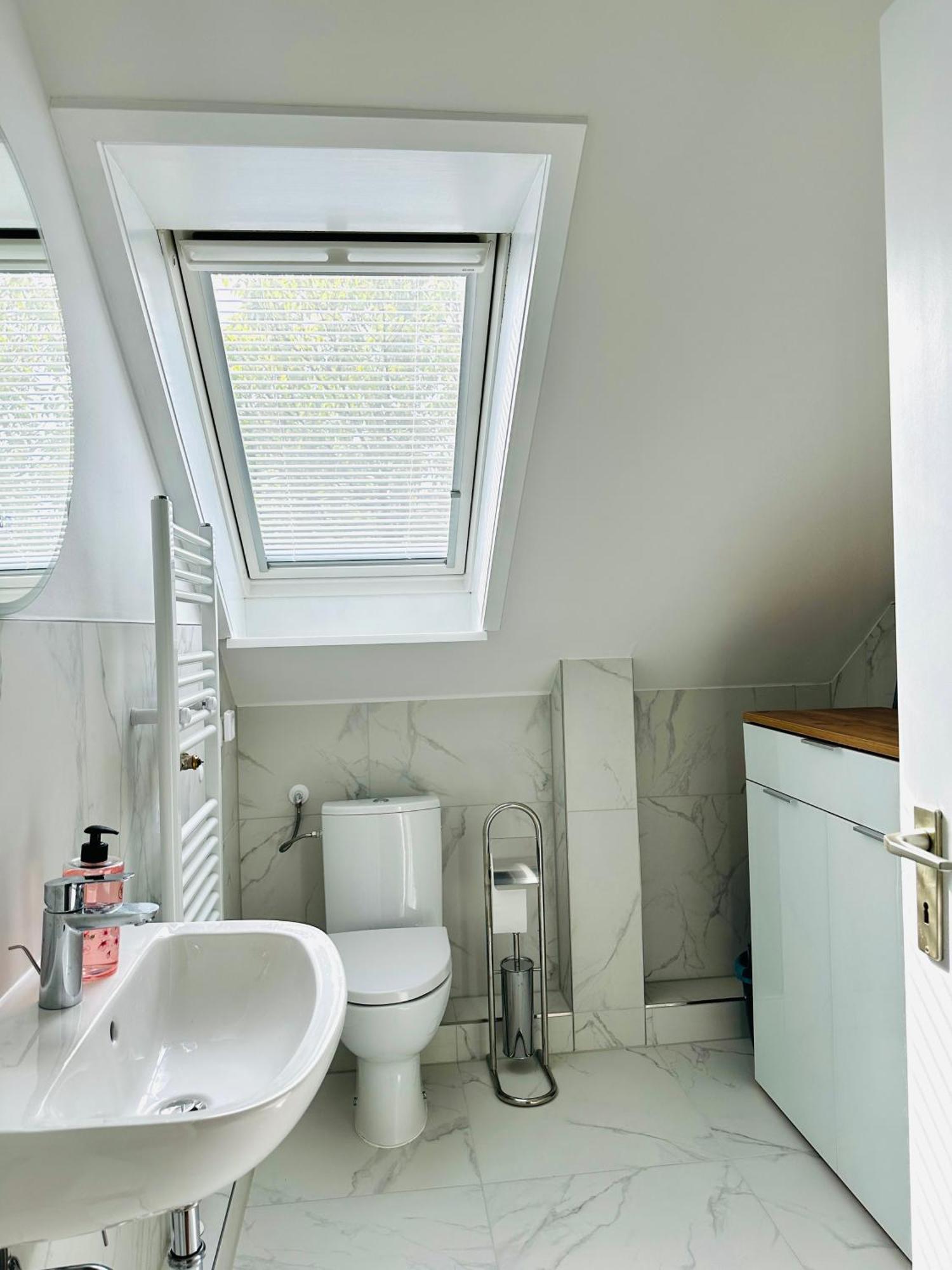 Etagen-Wohnung Nahe Flughafen Hamburg ノルダーシュテット エクステリア 写真